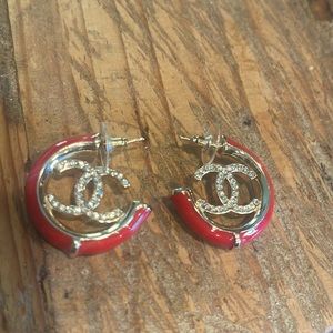 Red and gold earrings with crystals. Red enamel.
